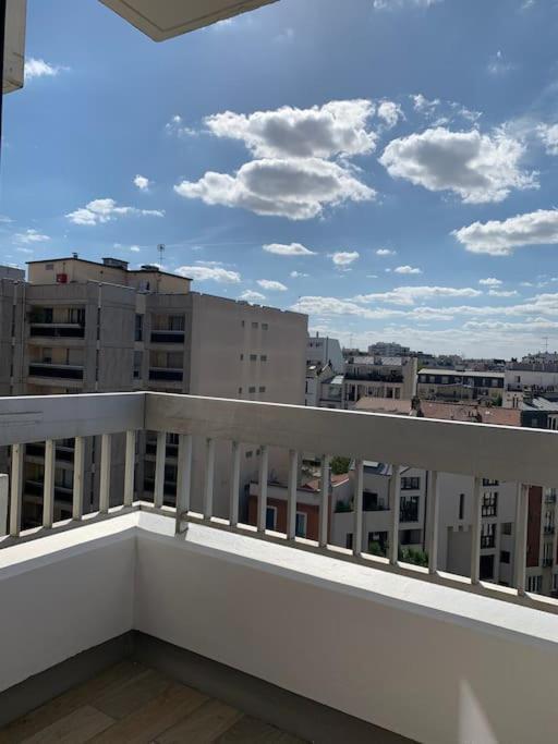 Paris Buttes Chaumont - Free Parking Διαμέρισμα Εξωτερικό φωτογραφία